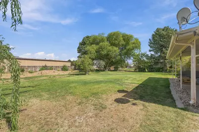55 E Center St, Meadow, UT 84644 - Photo 28