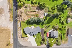 98 E 400 S, Providence, UT 84332 - Photo 40