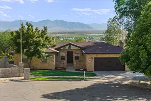 254 E 1825 N, Centerville, UT 84014 - Photo 1
