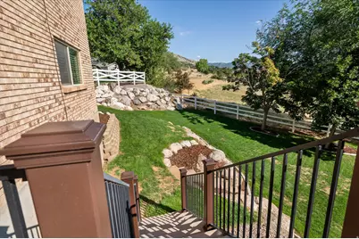 254 E 1825 N, Centerville, UT 84014 - Photo 66