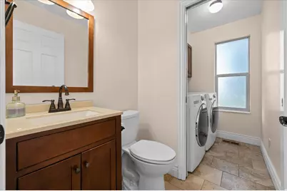 254 E 1825 N, Centerville, UT 84014 - Photo 30