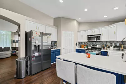 1028 E Canfield Dr N, Ogden, UT 84404 - Photo 6