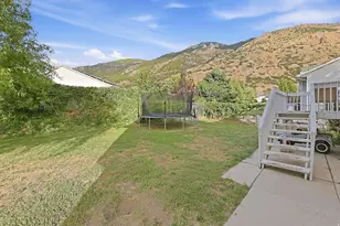 1028 E Canfield Dr N, Ogden, UT 84404 - Photo 18