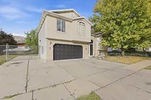 1028 E Canfield Dr N, Ogden, UT 84404 - Photo 20