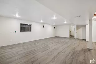 1107 E Birchbrook Cir S, Cottonwood Heights, UT 84047 - Photo 36