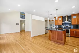 1107 E Birchbrook Cir S, Cottonwood Heights, UT 84047 - Photo 10