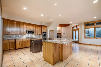 5910 S Whitewater Cir, Holladay, UT 84121 - Photo 12