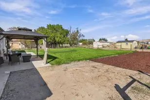 5390 W 20300 N, Plymouth, UT 84330 - Photo 36