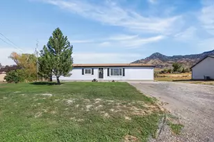 5390 W 20300 N, Plymouth, UT 84330 - Photo 34