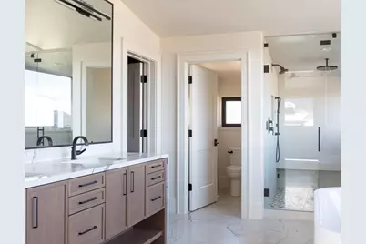 197 W Olympic Ln, Elk Ridge, UT 84651 - Photo 10