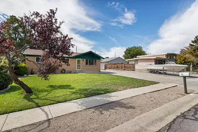 2111 W 7560 S, West Jordan, UT 84084 - Photo 4