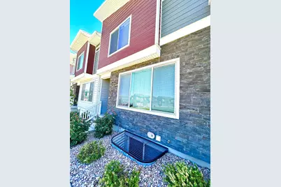 15538 S Jubilation Dr W, Bluffdale, UT 84065 - Photo 2