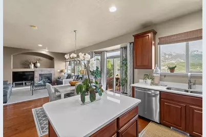 14961 S Winged Bluff Ln, Draper, UT 84020 - Photo 4