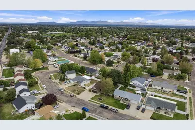 436 W 325 N, Clearfield, UT 84015 - Photo 40