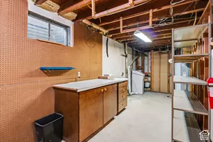2015 W 4225 S, Roy, UT 84067 - Photo 28