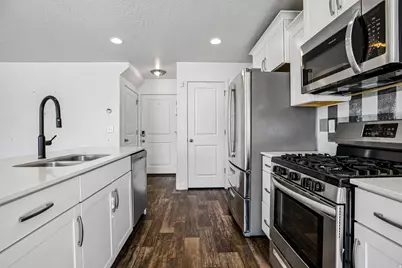 14937 S Beckenbauer Ave, Herriman, UT 84096 - Photo 6