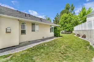12083 S Joey Park Pl, Draper, UT 84020 - Photo 38