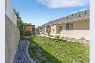 12083 S Joey Pl, Draper, UT 84020 - Photo 42