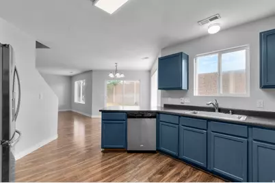 1585 W 900 S, Lehi, UT 84043 - Photo 8