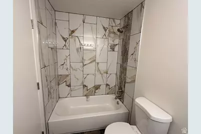 1386 S 1250 E, Clearfield, UT 84015 - Photo 6
