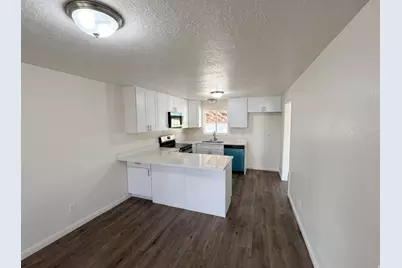 1386 S 1250 E, Clearfield, UT 84015 - Photo 4