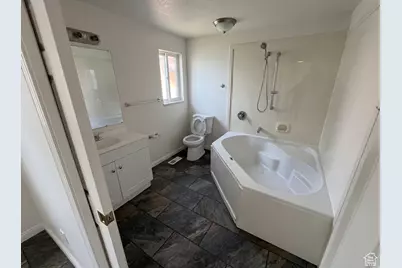1386 S 1250 E, Clearfield, UT 84015 - Photo 10