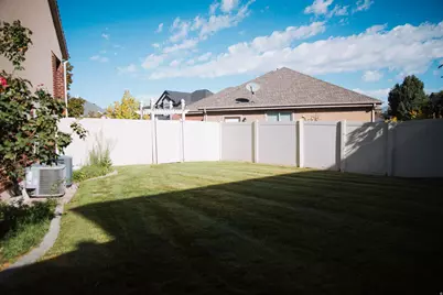 2767 S Irene Dr E, Bountiful, UT 84010 - Photo 14
