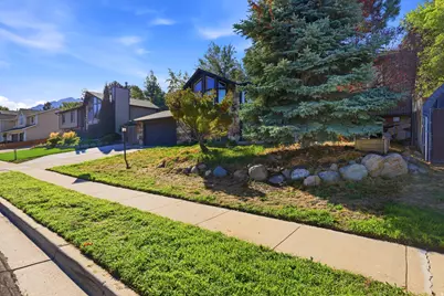 1622 E 9350 S, Sandy, UT 84093 - Photo 2