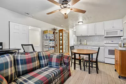 7396 S Balboa Dr, Midvale, UT 84047 - Photo 18