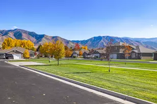 275 W 60 S, Hyde Park, UT 84318 - Photo 32