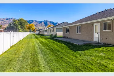 275 W 60 S, Hyde Park, UT 84318 - Photo 26