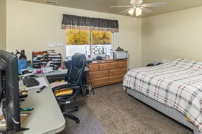 275 W 60 S, Hyde Park, UT 84318 - Photo 14