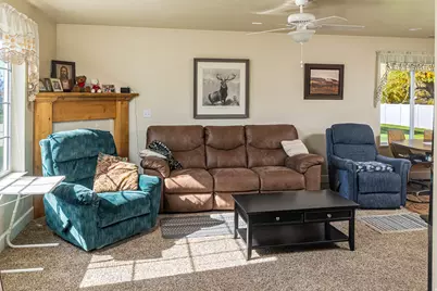 275 W 60 S, Hyde Park, UT 84318 - Photo 6