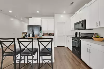 352 E 1850 N #8, North Ogden, UT 84414 - Photo 4
