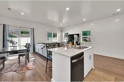 352 E 1850 N #8, North Ogden, UT 84414 - Photo 6