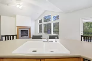 1158 W Le Rosier Ct, West Jordan, UT 84088 - Photo 10
