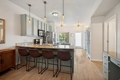2150 S Main St #219, South Salt Lake, UT 84115 - Photo 4