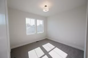 1440 W Pleasant View Dr, Kaysville, UT 84037 - Photo 12