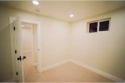297 E 800 S, Springville, UT 84663 - Photo 30