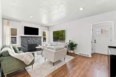 827 W 500 N, Salt Lake City, UT 84116 - Photo 4
