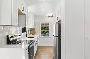 827 W 500 N, Salt Lake City, UT 84116 - Photo 10