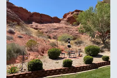 23 N Shadow Ridge Dr, Washington, UT 84780 - Photo 6