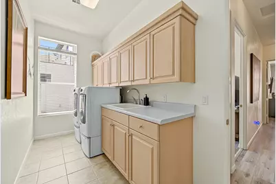 23 N Shadow Ridge Dr, Washington, UT 84780 - Photo 32