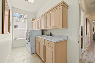 23 N Shadow Ridge Dr, Washington, UT 84780 - Photo 32