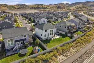 4452 W Bartlett Dr, Herriman, UT 84096 - Photo 30