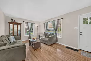 3127 S Vivian St, Magna, UT 84044 - Photo 4