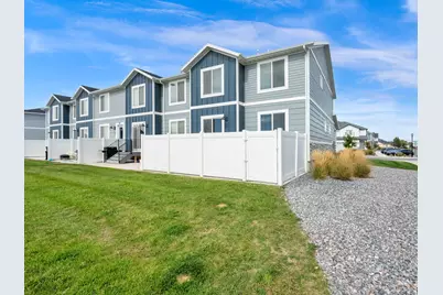 1858 E Fall St, Eagle Mountain, UT 84005 - Photo 24