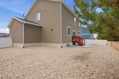 6668 N Pratt Pl E, Stansbury Park, UT 84074 - Photo 18