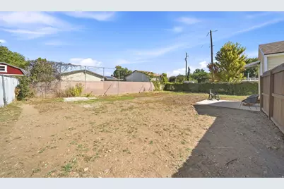 2058 W 4400 S, Roy, UT 84067 - Photo 24