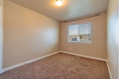 3166 W Desert Lily Dr, Lehi, UT 84043 - Photo 26